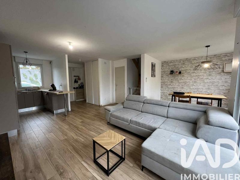 Maison - 87 m² - 6 pièces