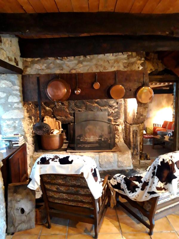 Maison ancienne - 108 m² - 4 pièces