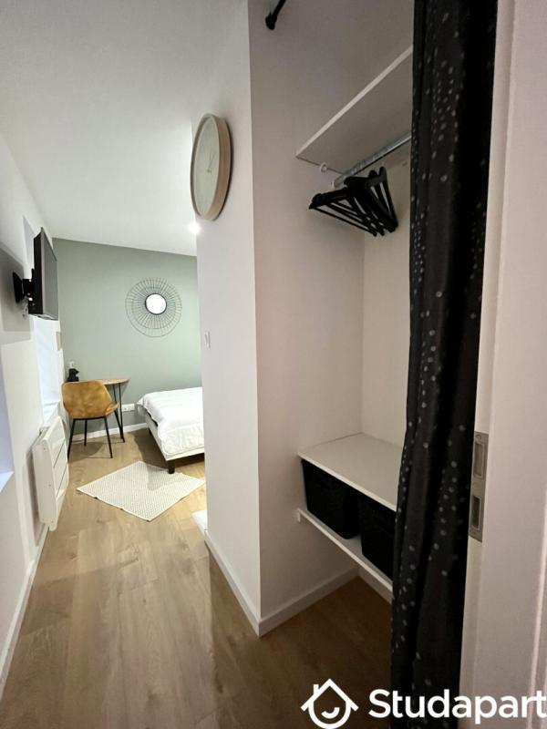 Chambre - 10 m² - 1 pièce