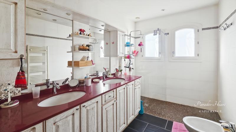 Maison - 145 m² - 5 pièces