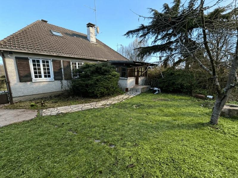 Maison - 138 m² - 7 pièces