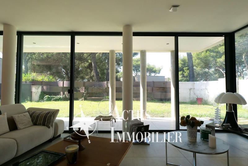 Maison - 122 m² - 5 pièces