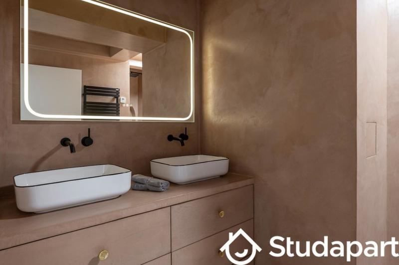 Chambre - 15 m² - 1 pièce