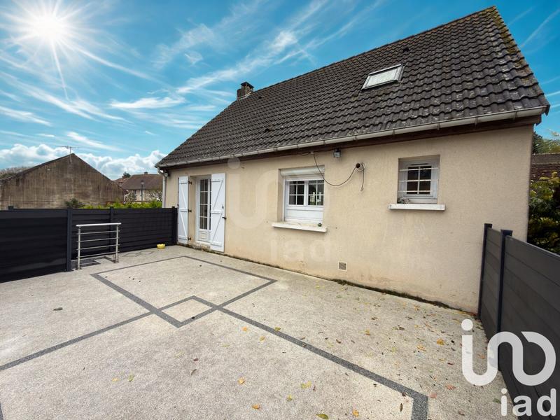 Maison - 94 m² - 5 pièces