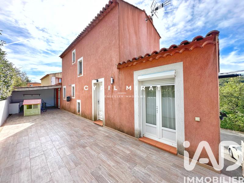 Maison - 160 m² - 7 pièces