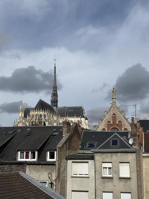 Appartement - 100 m² - 5 pièces