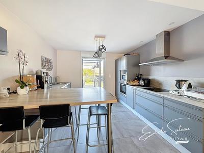 Maison - 144 m² - 7 pièces