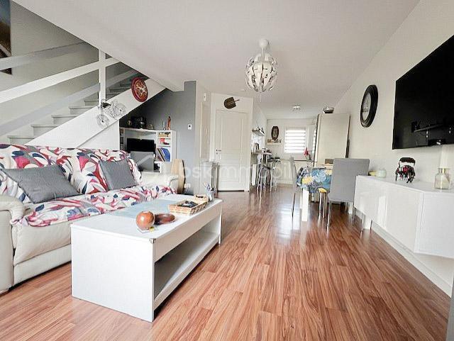 Maison - 60 m² - 3 pièces