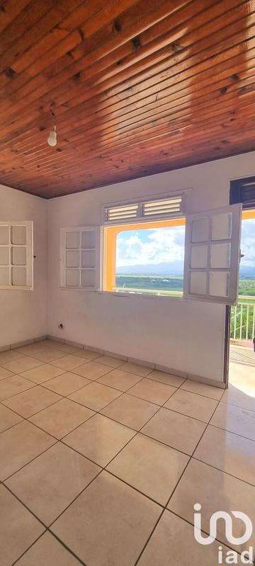 Maison - 250 m² - 9 pièces