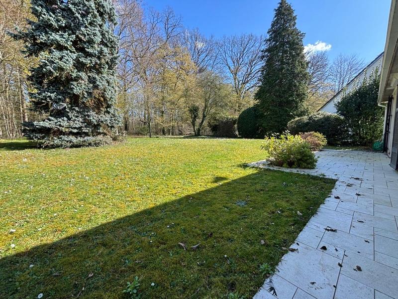 Maison - 97 m² - 6 pièces