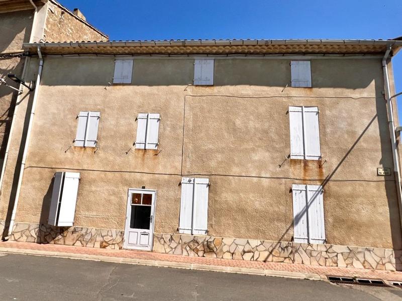 Maison - 220 m² - 7 pièces