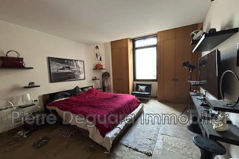 Appartement - 170 m² - 5 pièces