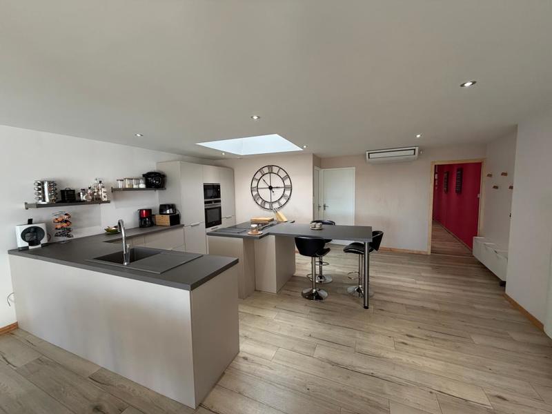 Maison - 115 m² - 4 pièces