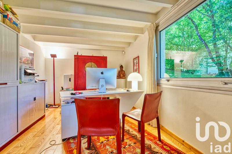 Maison - 220 m² - 5 pièces