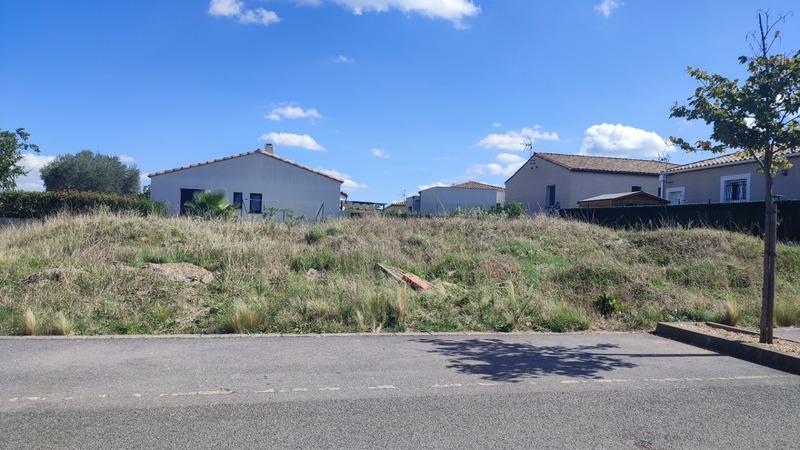 Terrain constructible - 499 m²