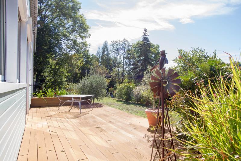 Maison - 242 m² - 8 pièces