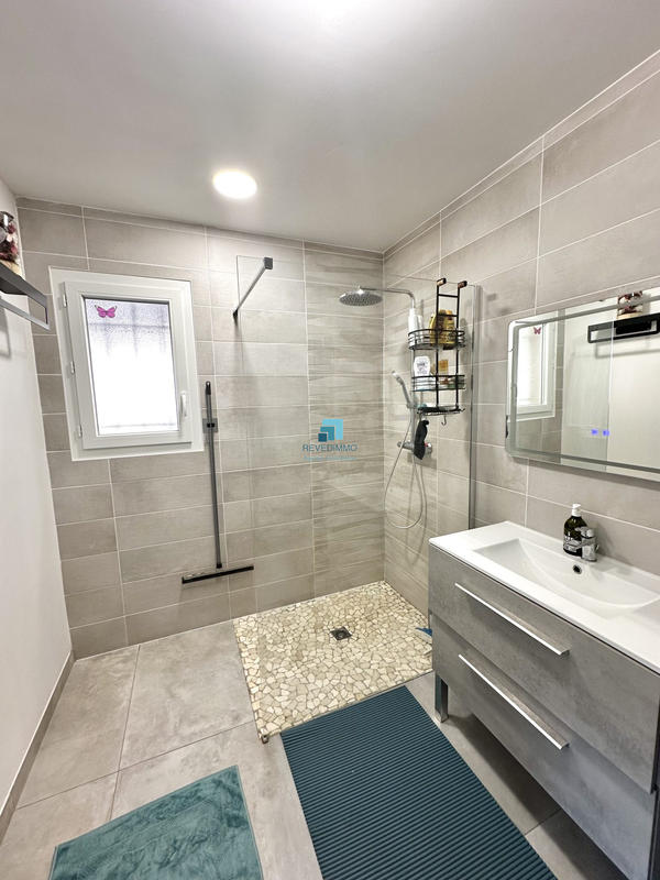 Maison - 103 m² - 4 pièces