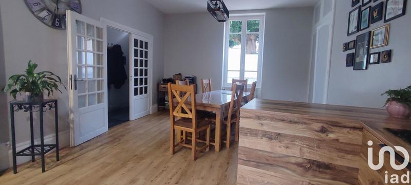 Maison de ville - 209 m² - 9 pièces