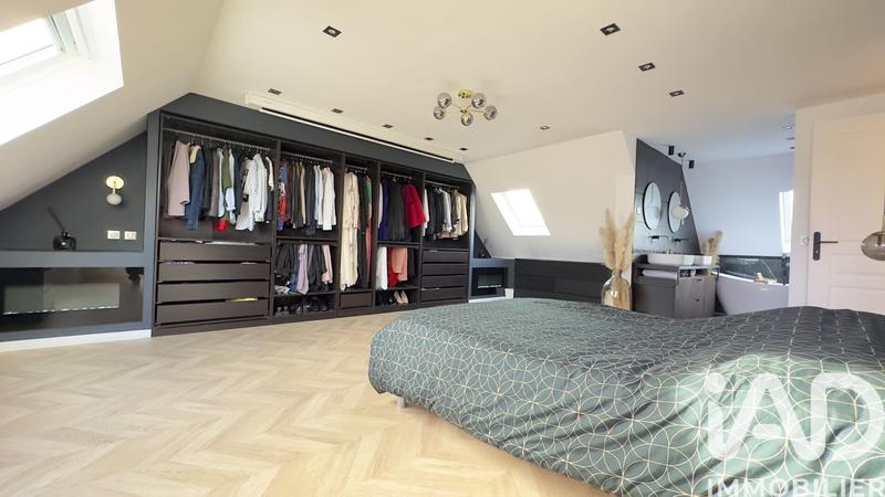 Maison - 165 m² - 7 pièces