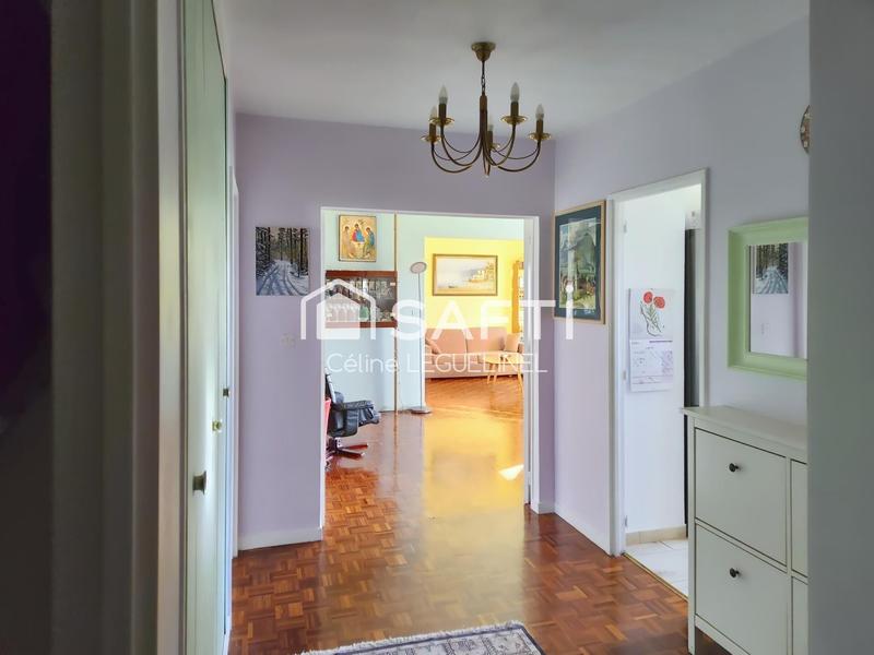 Appartement - 104 m² - 5 pièces