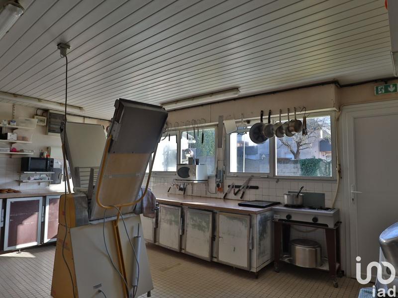 Local commercial - 330 m²