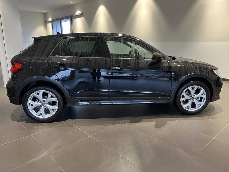 Audi A1 Allstreet 30 Tfsi 116 ch s tronic 7 Avus