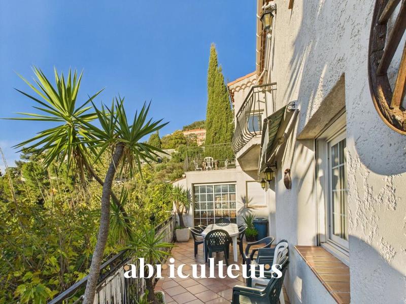 Maison ancienne - 173 m² - 7 pièces