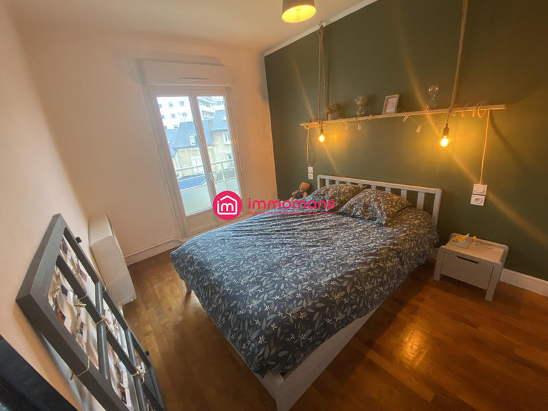 Appartement - 81 m² - 3 pièces