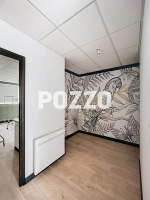 Local commercial - 62 m² - 3 pièces