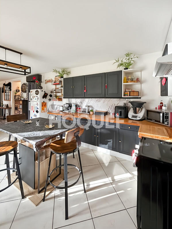 Maison - 160 m² - 7 pièces