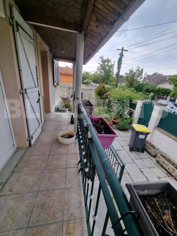 Maison - 65 m² - 3 pièces