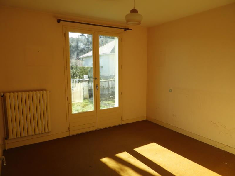 Maison - 95 m² - 6 pièces