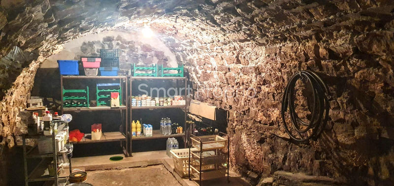 Maison - 180 m² - 7 pièces