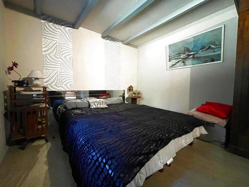 Propriété - 198 m² - 8 pièces