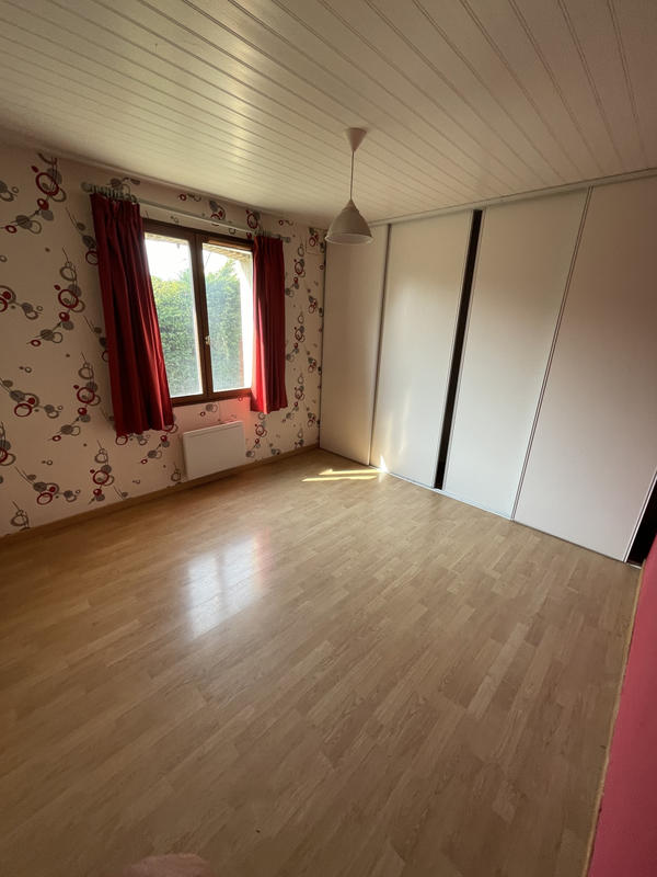 Maison - 182 m² - 7 pièces