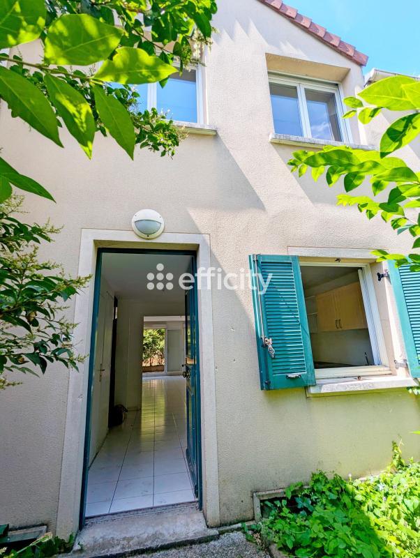 Maison - 98 m² - 5 pièces