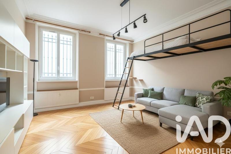 Studio - 25 m² - 1 pièce