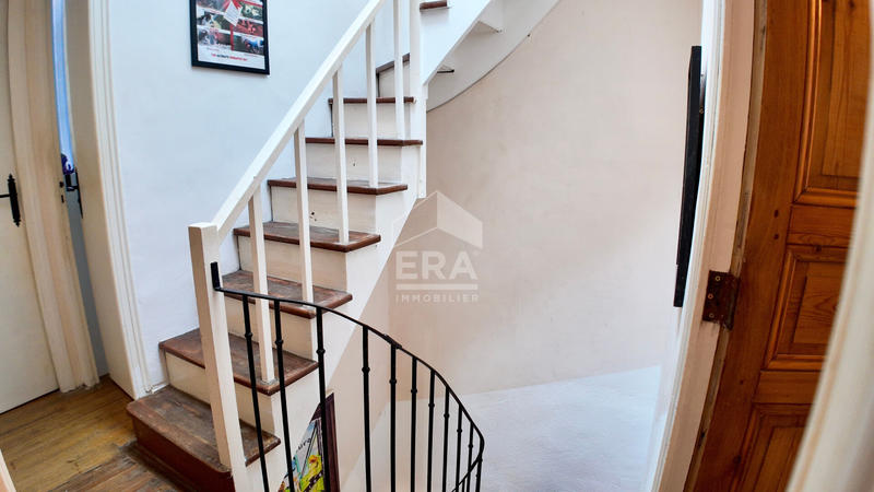 Maison - 91 m² - 5 pièces