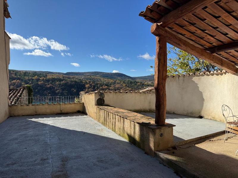 Maison - 190 m² - 7 pièces