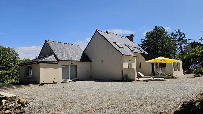 Maison - 162 m² - 7 pièces