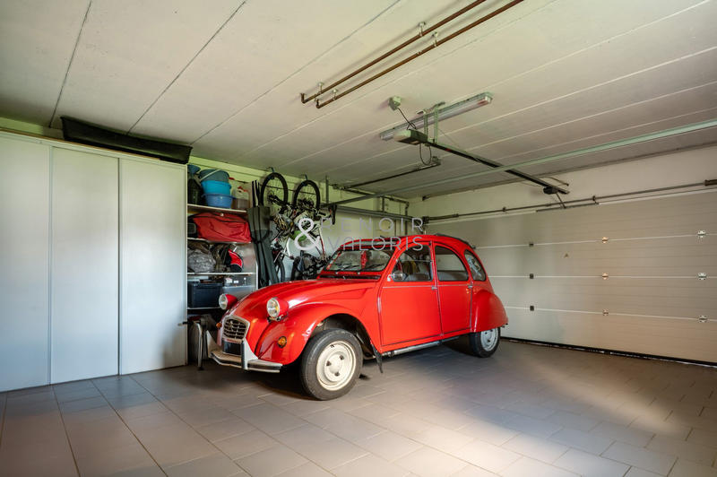 Maison - 270 m² - 7 pièces