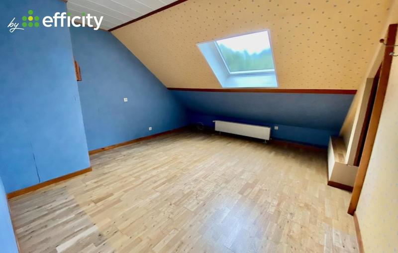 Maison - 157 m² - 7 pièces