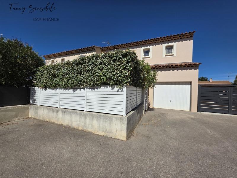 Maison - 92 m² - 4 pièces