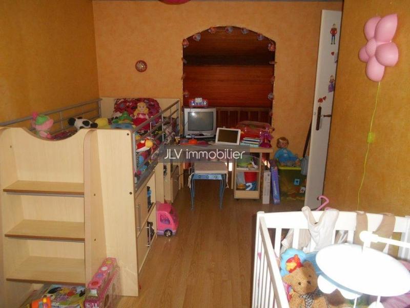 Maison - 96 m² - 6 pièces