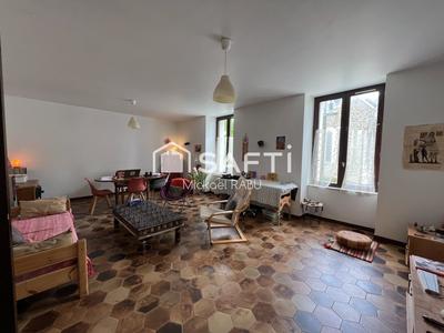 Maison - 196 m² - 6 pièces