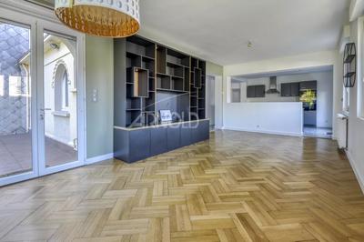 Maison - 158 m² - 7 pièces