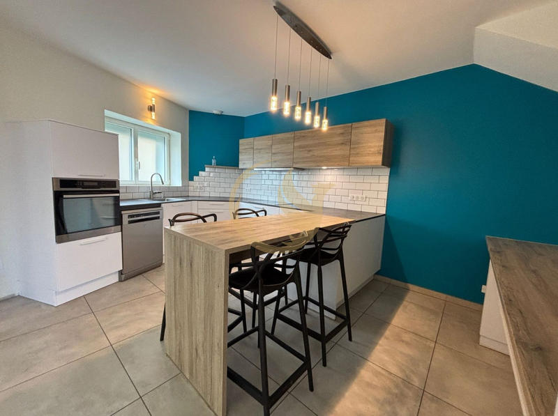 Appartement - 108 m² - 4 pièces