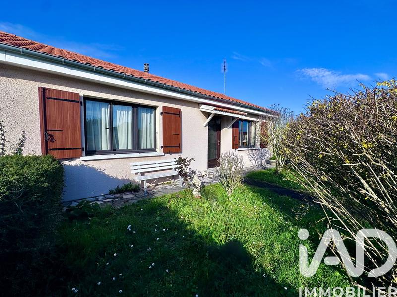 Maison - 90 m² - 3 pièces