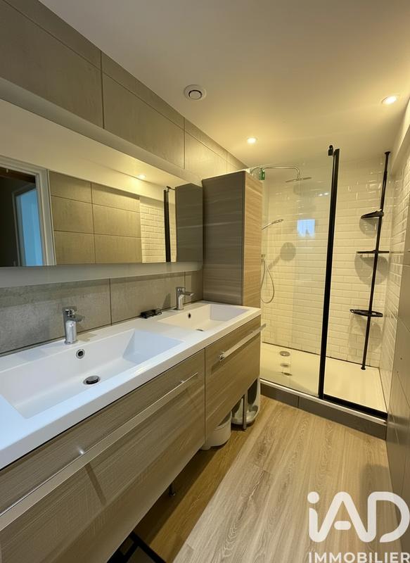 Maison - 89 m² - 6 pièces