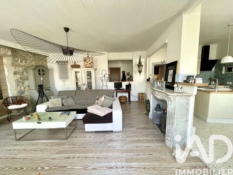 Appartement - 77 m² - 3 pièces